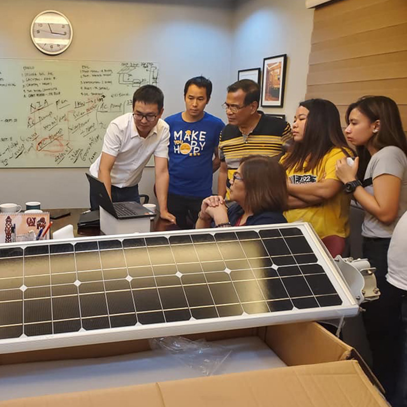 Benvenuto Philippines government scegliere S9 luce solare strada